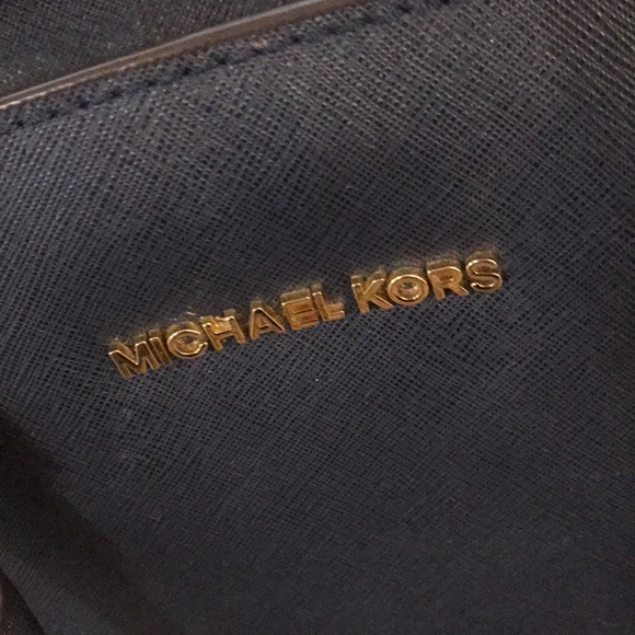 Michael kors Selma Saffiano crossbody bag - Picture 2 of 6